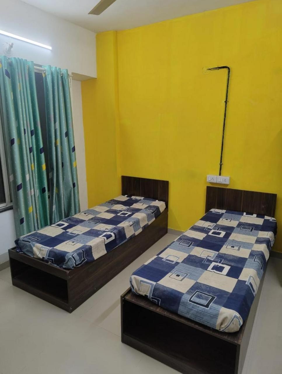 Amber House Hostel Pune Exterior photo